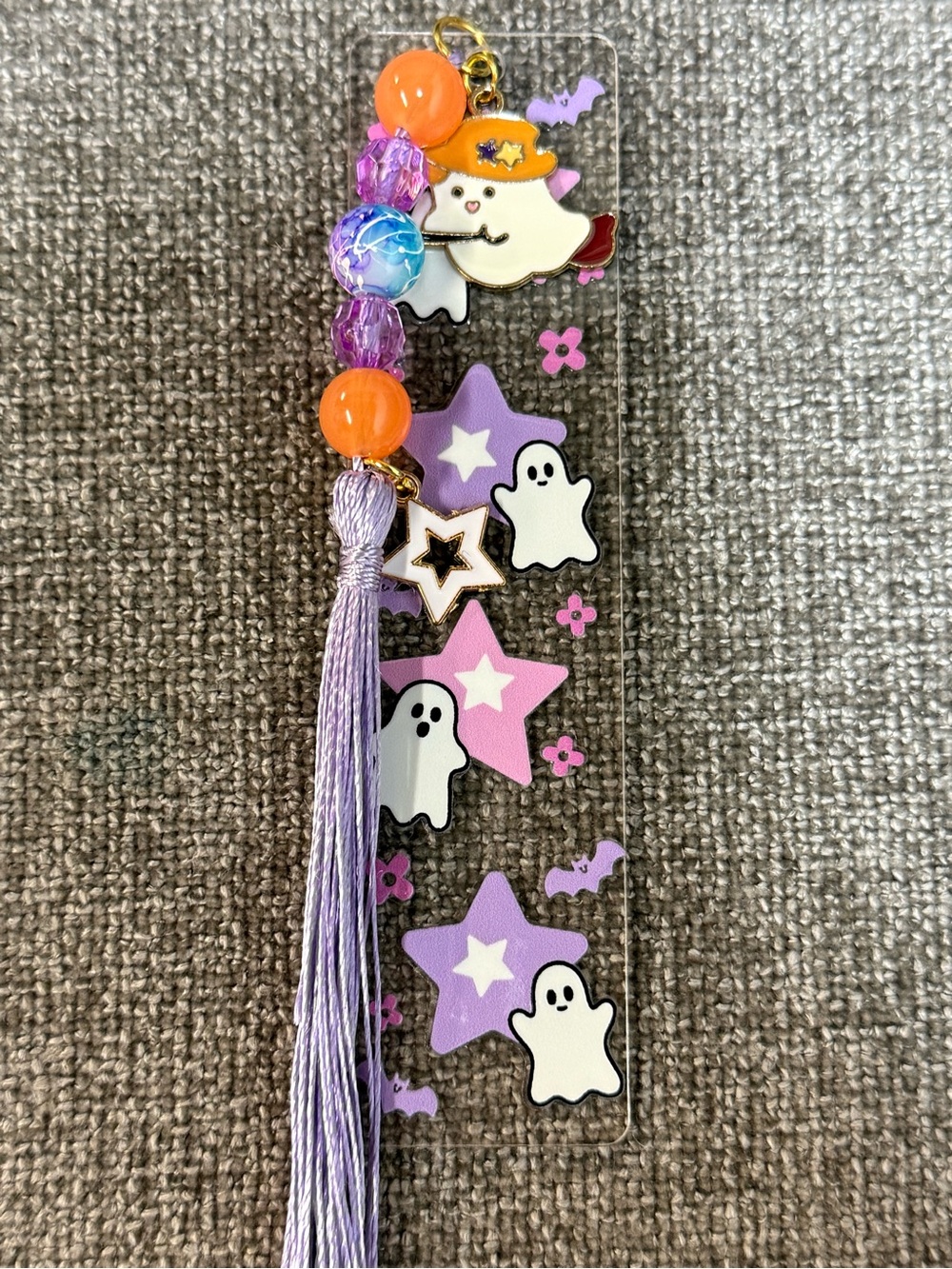 👻 Acrylic bookmark “Ghost” design, beads and 2 Charms. NWOT (Size small ) - Picture 7 of 8